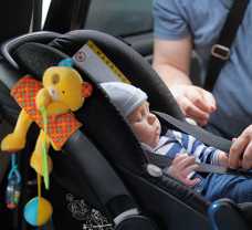 Výber detskej autosedačky vám uľahčí 5 praktických tipov